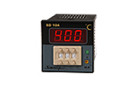 เครื่องควบคุมอุณหภูมิแบบดิจิตอล Digital Temperature Controller รุ่น SD 104