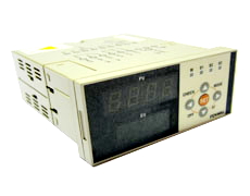 เครื่องควบคุมอุณหภูมิแบบดิจิตอล Digital Temperature Controller รุ่น AG42L