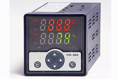 เครื่องควบคุมอุณหภูมิแบบดิจิตอล Digital Temperature Controller รุ่น FOX-300A